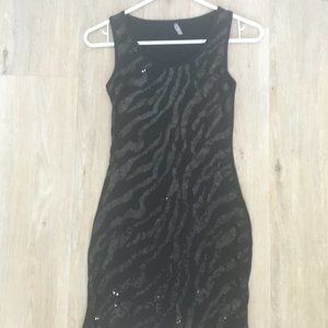black sparkly sleeveless bodycon mini dress